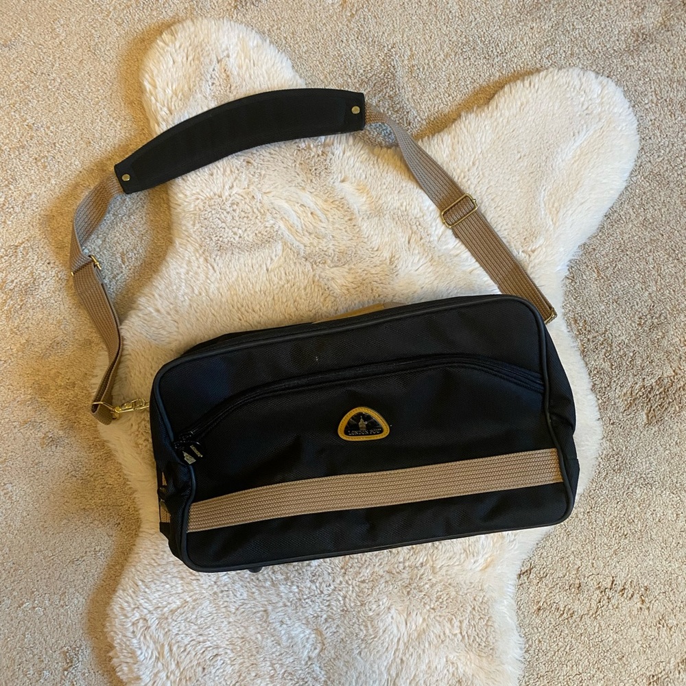London Fog carry on bag *BRAND NEW*